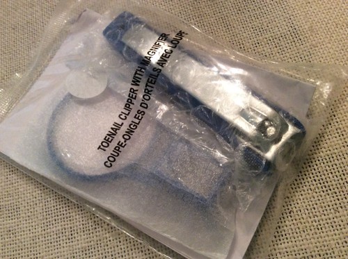 Avon new travel toenail - new,